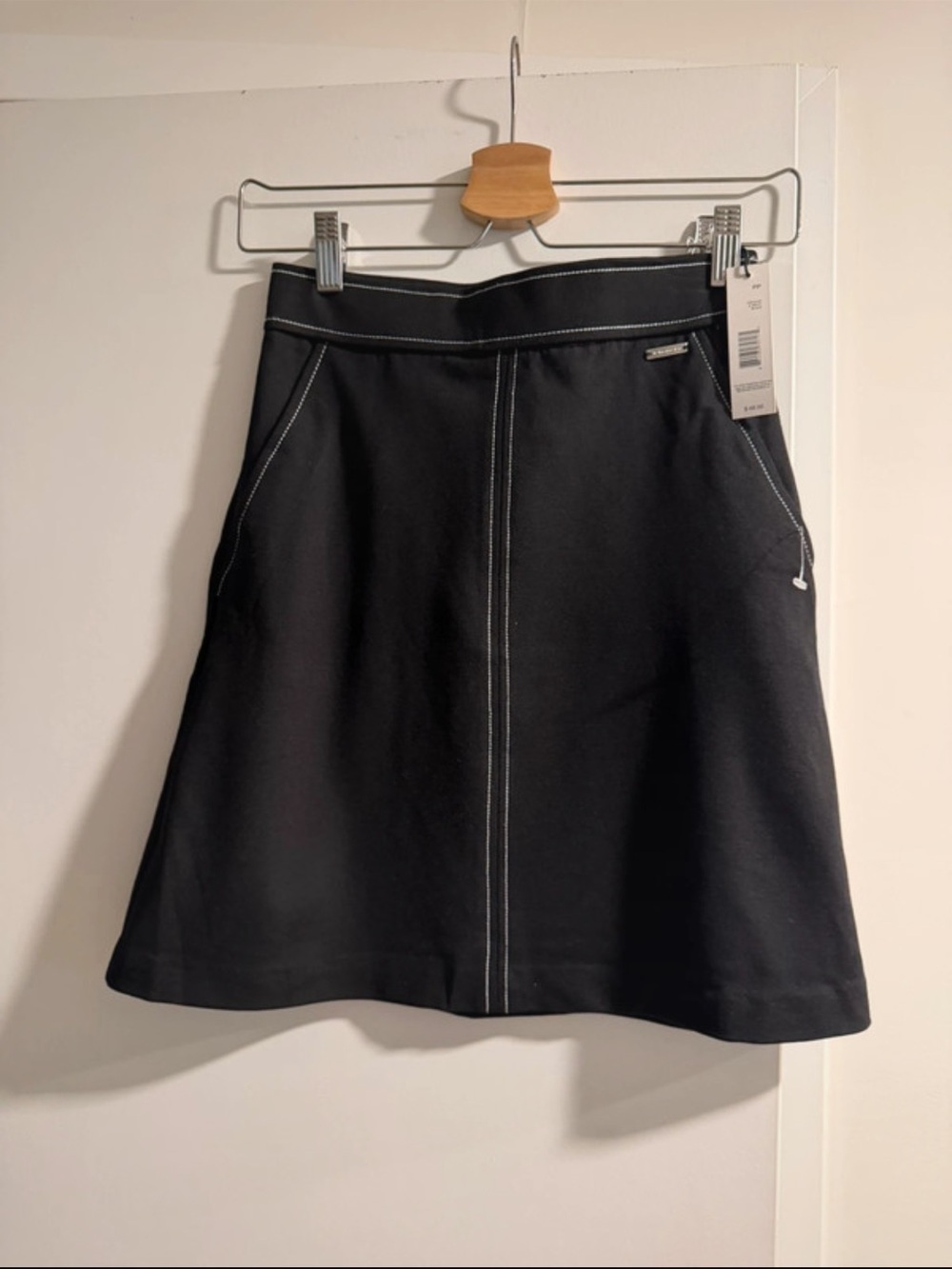 T Tahari Black A-Line Skirt with White Topstitching